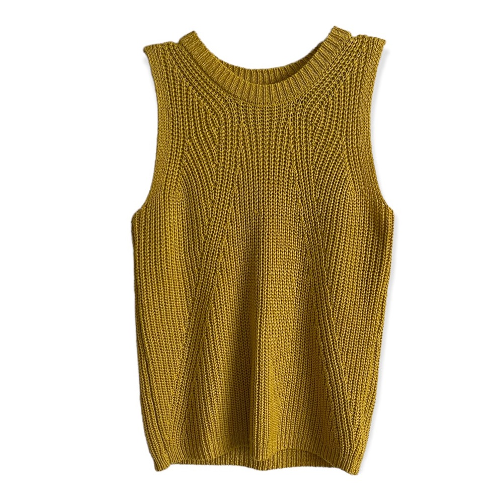 Philosophy Mustard Yellow Sleeveless Knit Vest Sz M